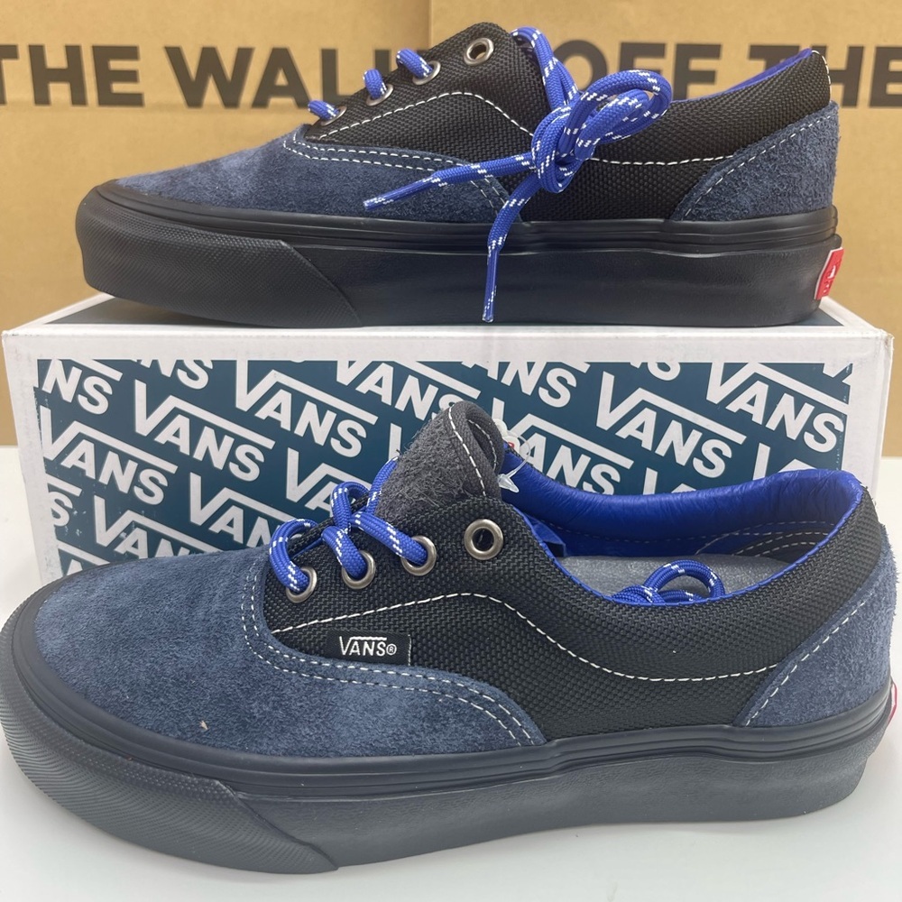 Vans Men’s Era VIt Lx
Hiker Dress Blues Sneakers 
VN0A4BNHLKZ - Picture 2 of 16